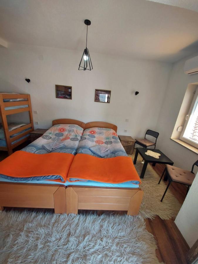 Bed and Breakfast Casa Mular à Kruševo Extérieur photo